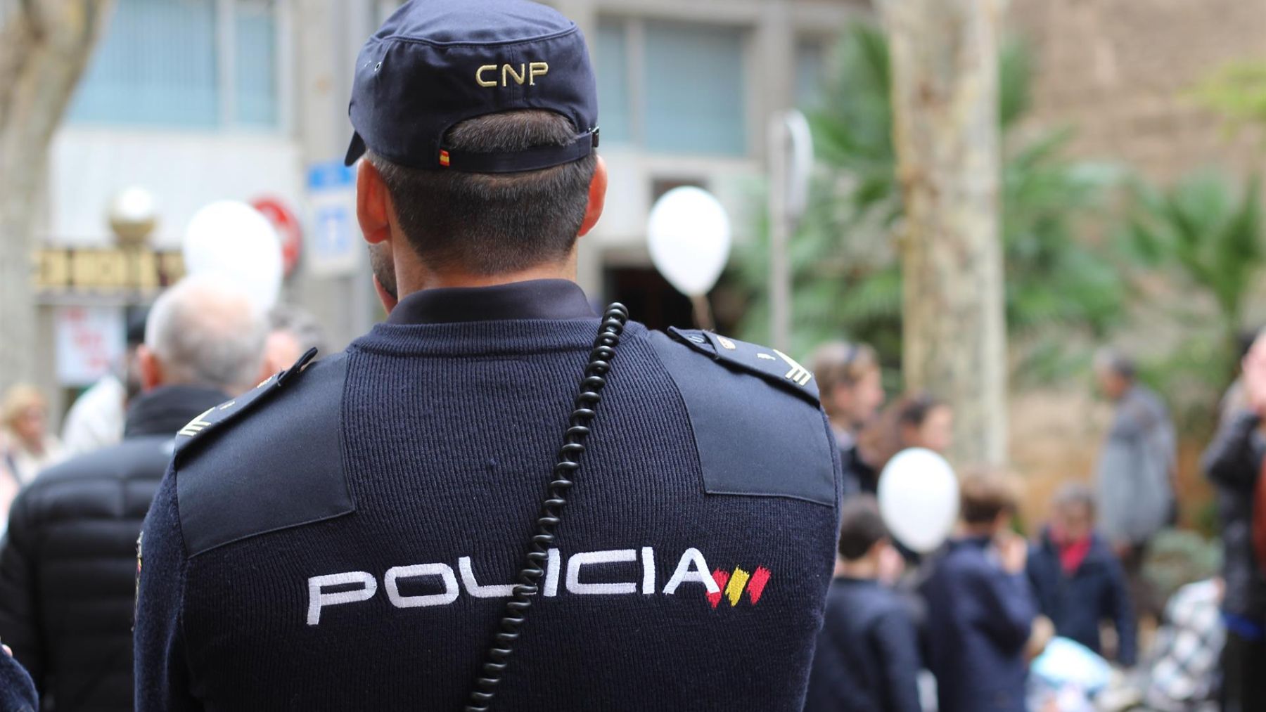 Detienen en Palma a un hombre por golpear a un indigente en un edificio