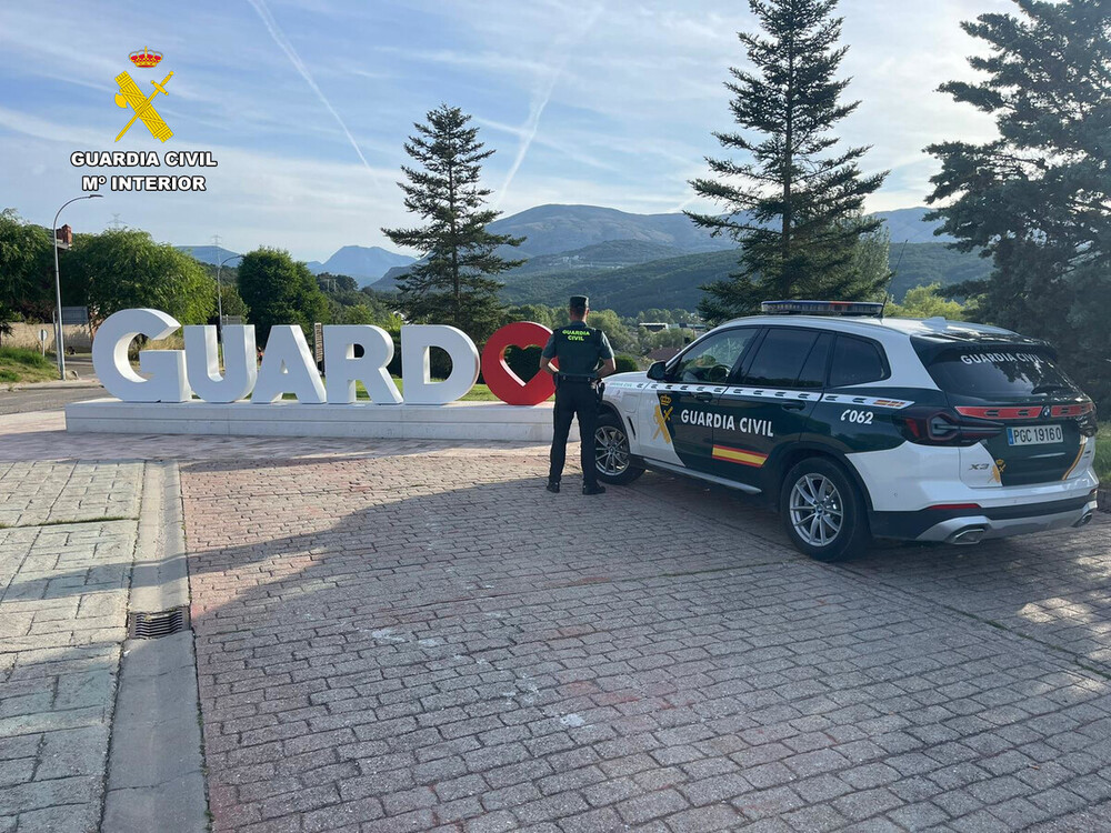 Guardia Civil procede a la detención de 3 personas por hurto