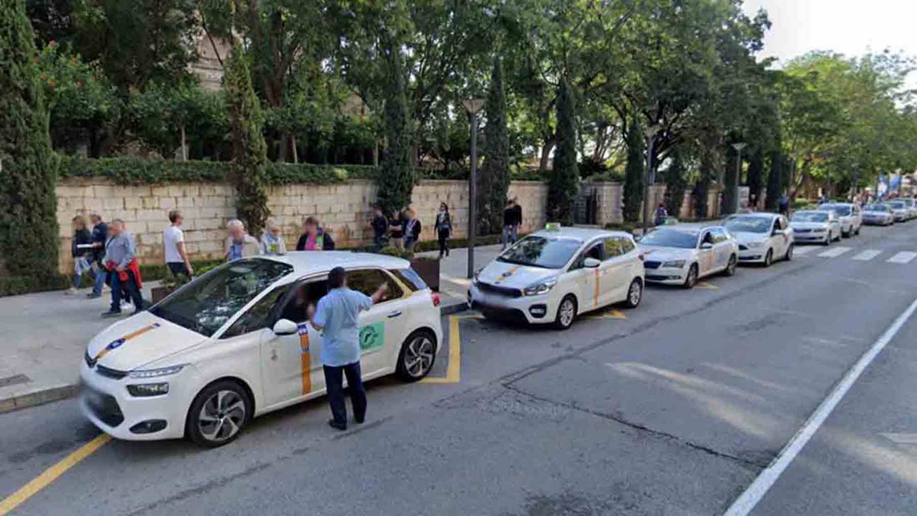 Detenido un lituano por agredir a un taxista en Playa de Palma y amenazar con cortarle el cuello