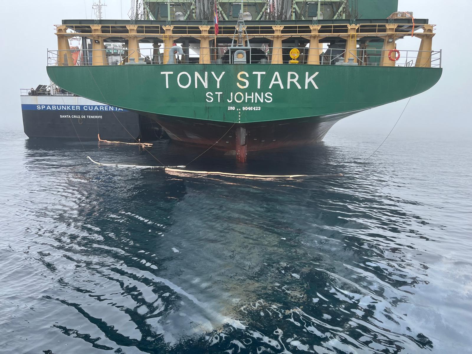 El Tony Stark abandona puerto de Ceuta tras pagar sanción por vertido de fuel