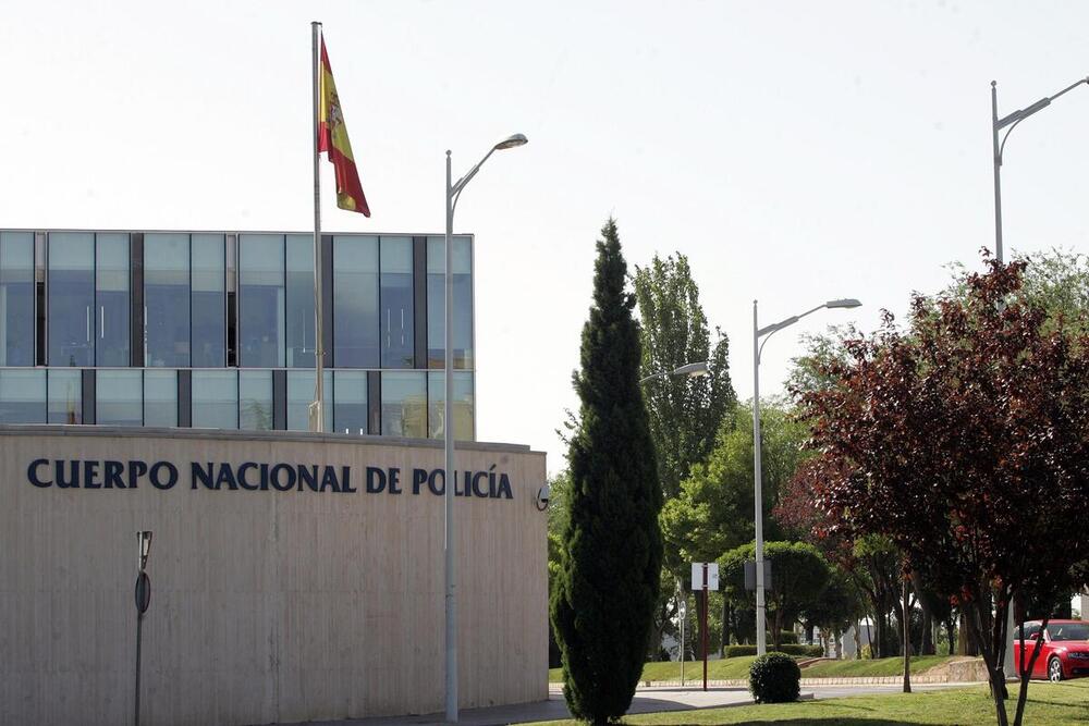 Una mujer embarazada sufre corte en la cara en pelea familiar