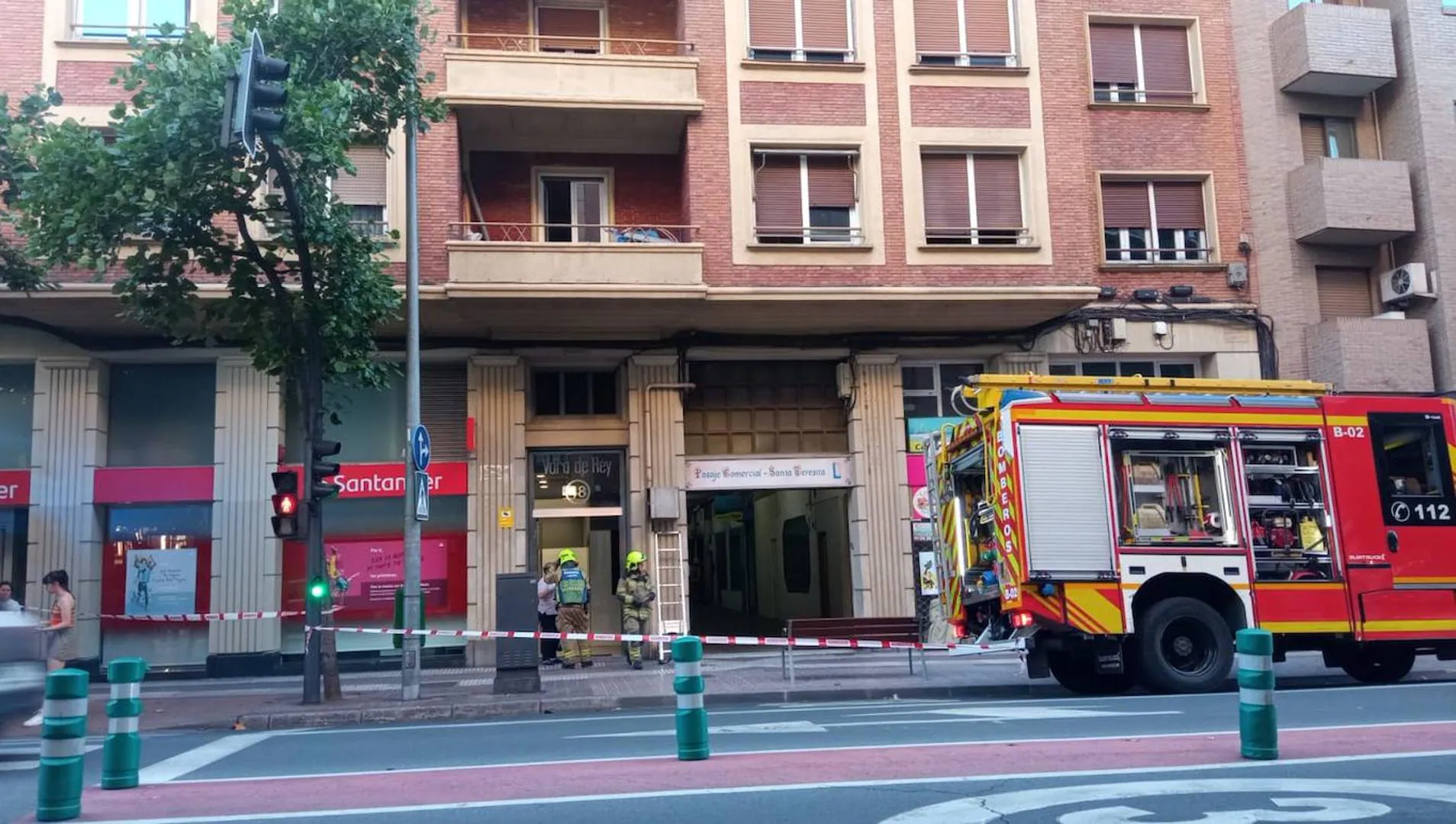 Alarma por un escape de gas en un piso de Vara de Rey