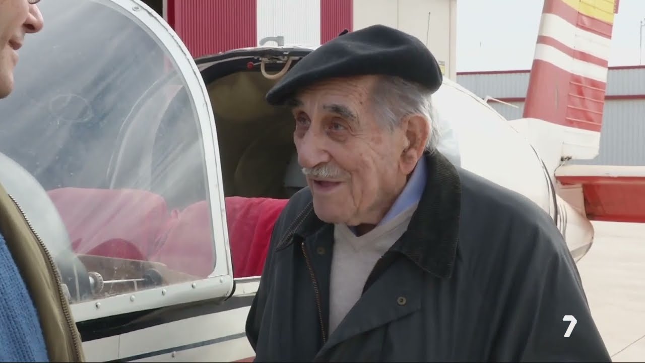 Una vida dedicada a la aviación: Laureano Ruiz, el piloto más veterano de España fallece a los 100 años