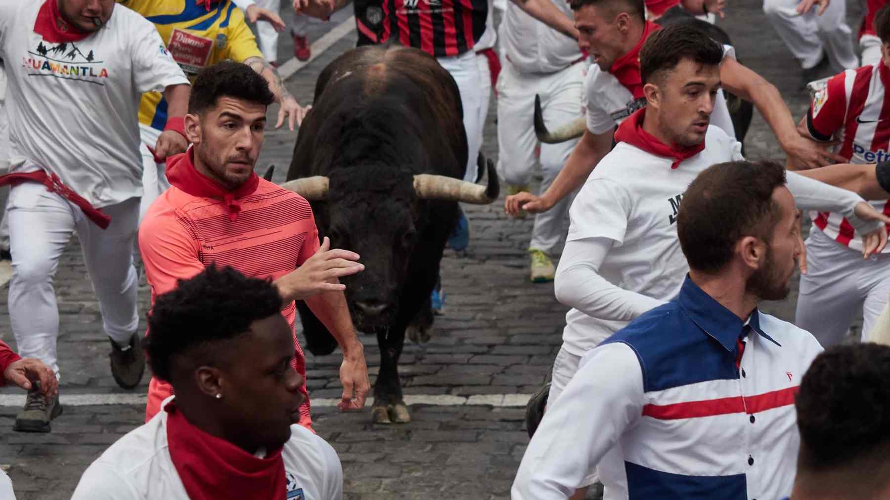 Un mallorquín, herido con una contusión craneal en el cuarto encierro de los Sanfermines