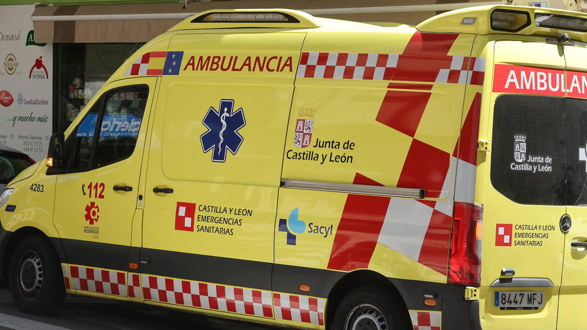 Fallece una mujer tras la colisión entre dos turismos en Peralejos