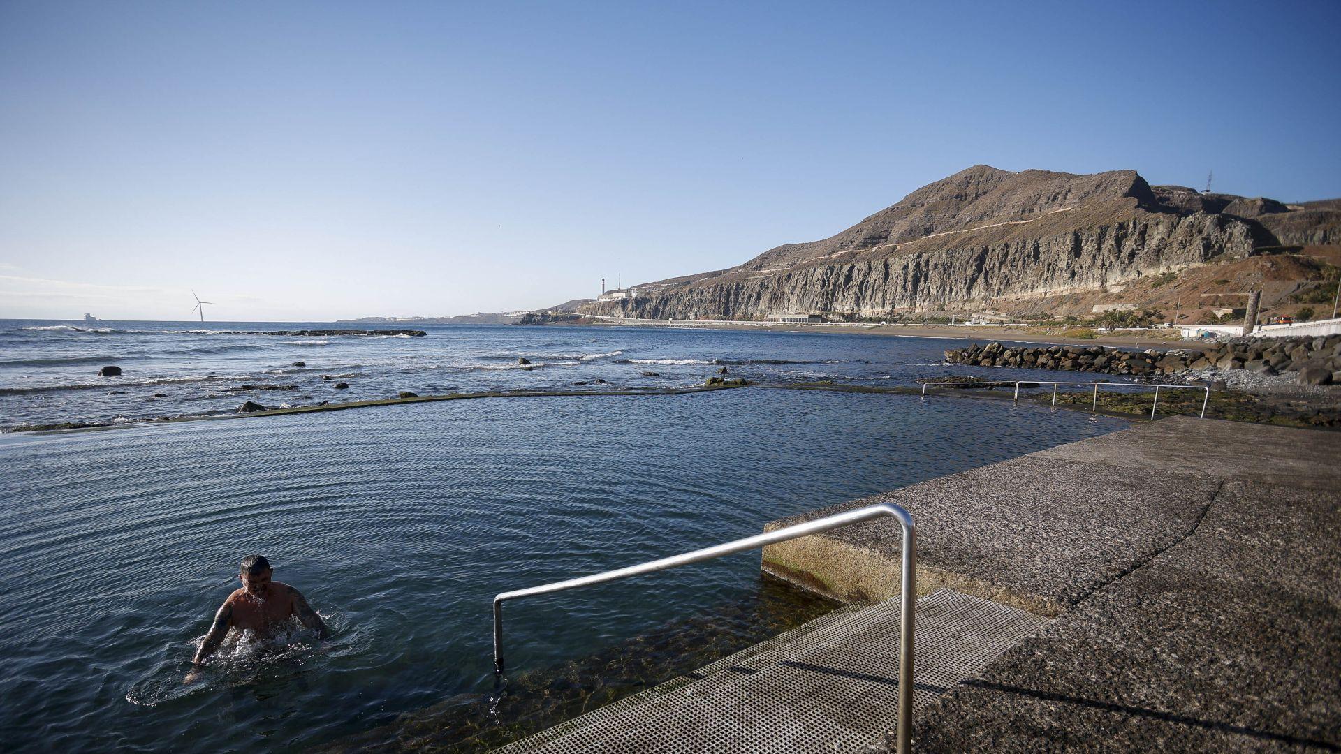 Niño de 11 años resulta herido tras golpearse la cabeza en una piscina natural de Las Palmas de Gran Canaria