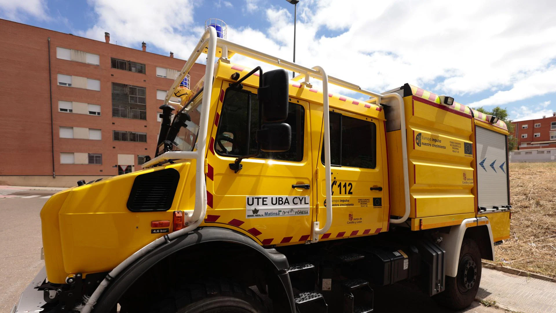 Alarma en Aldeadávila de al Ribera por un fuego cercano a Masueco