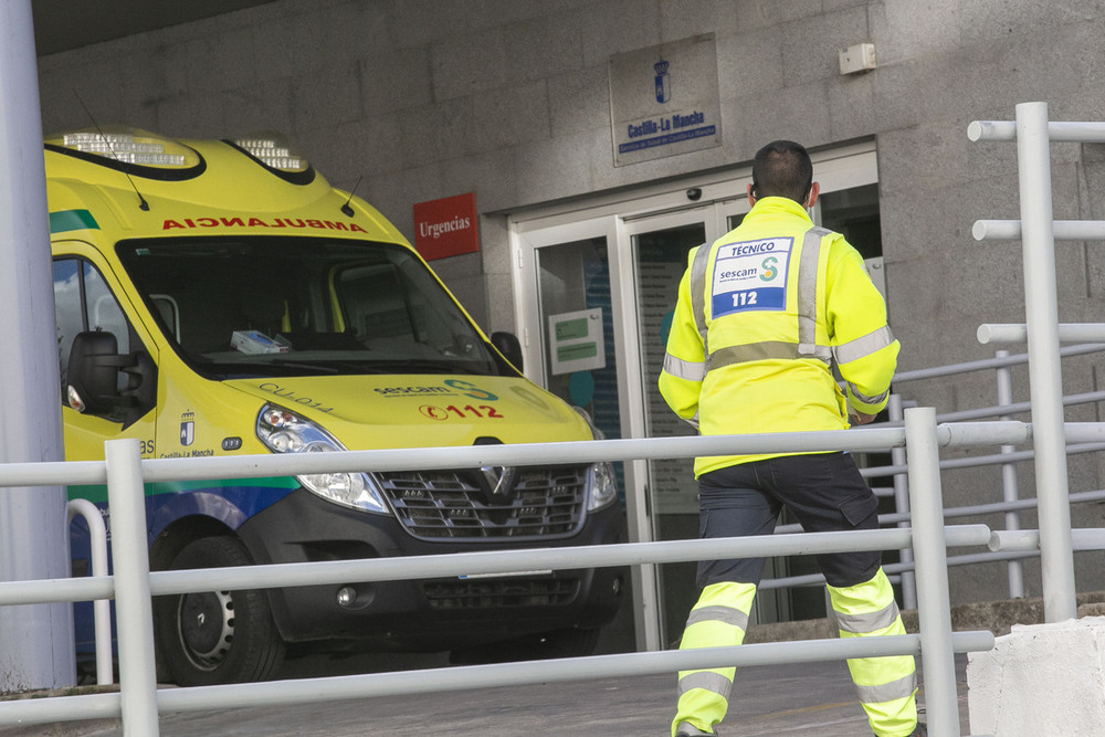 Un fallecido tras salir de la vía su vehículo en Tébar