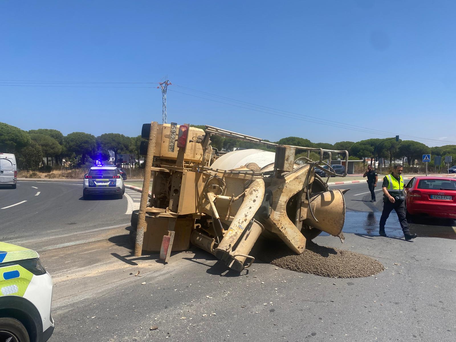 Accidente en Bellavista: Restablecido el tráfico en la carretera A-492 (vídeo)