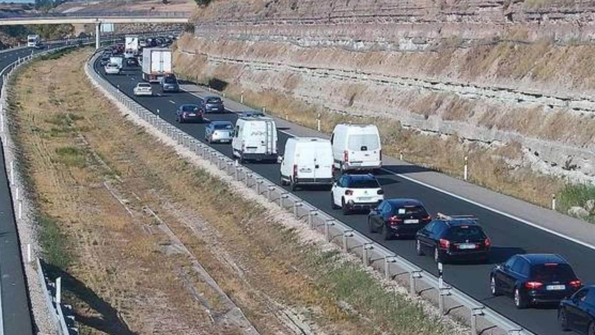 Un accidente provoca retenciones en la AP-1 en Briviesca