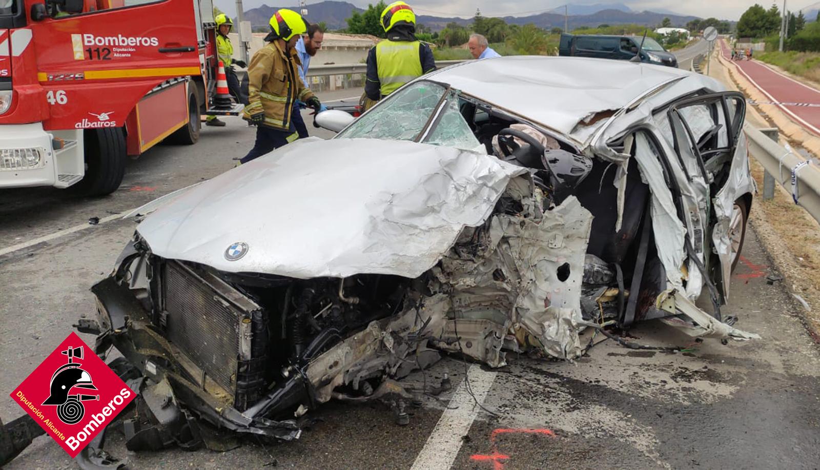 Accidente múltiple en Villena | Cinco heridos en un accidente múltiple en Villena