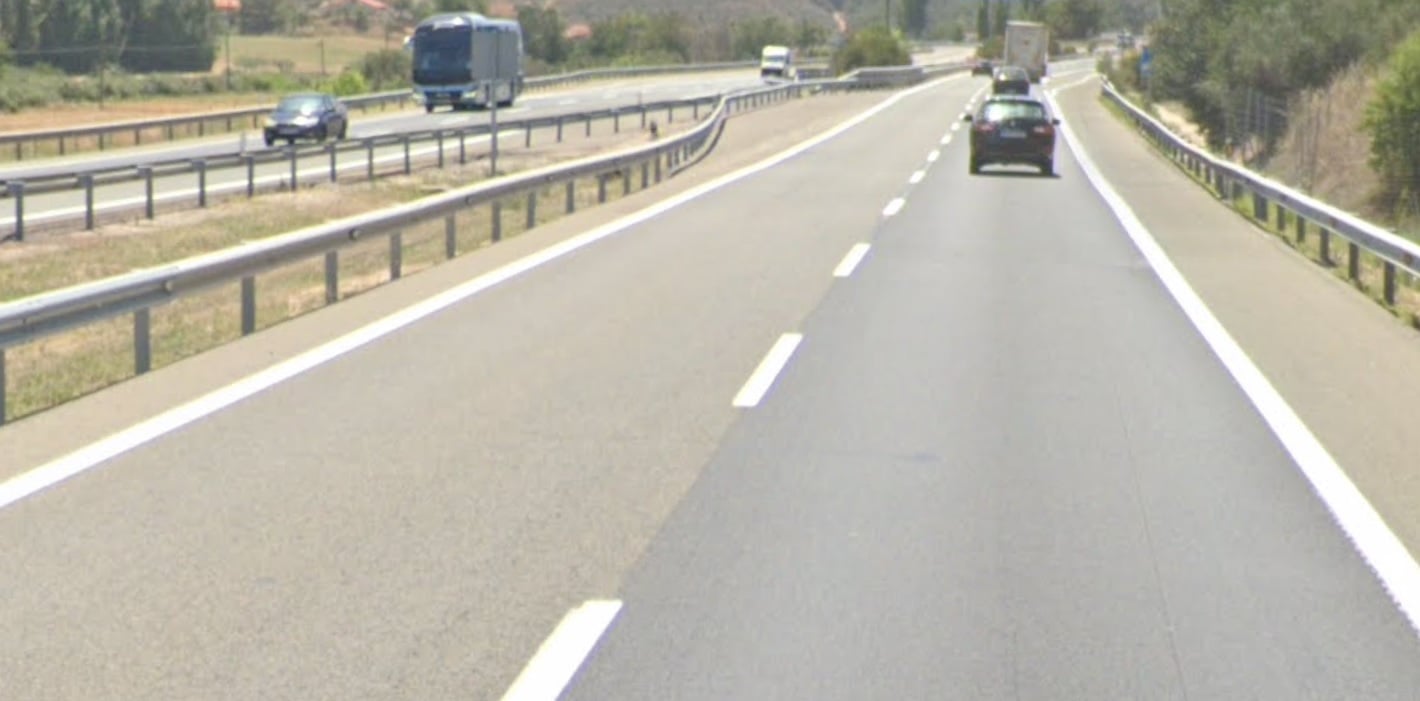 Tramo de la A-2 donde ocurrió este incidente, a la altura de Valdenoches. (Foto: Google Maps)