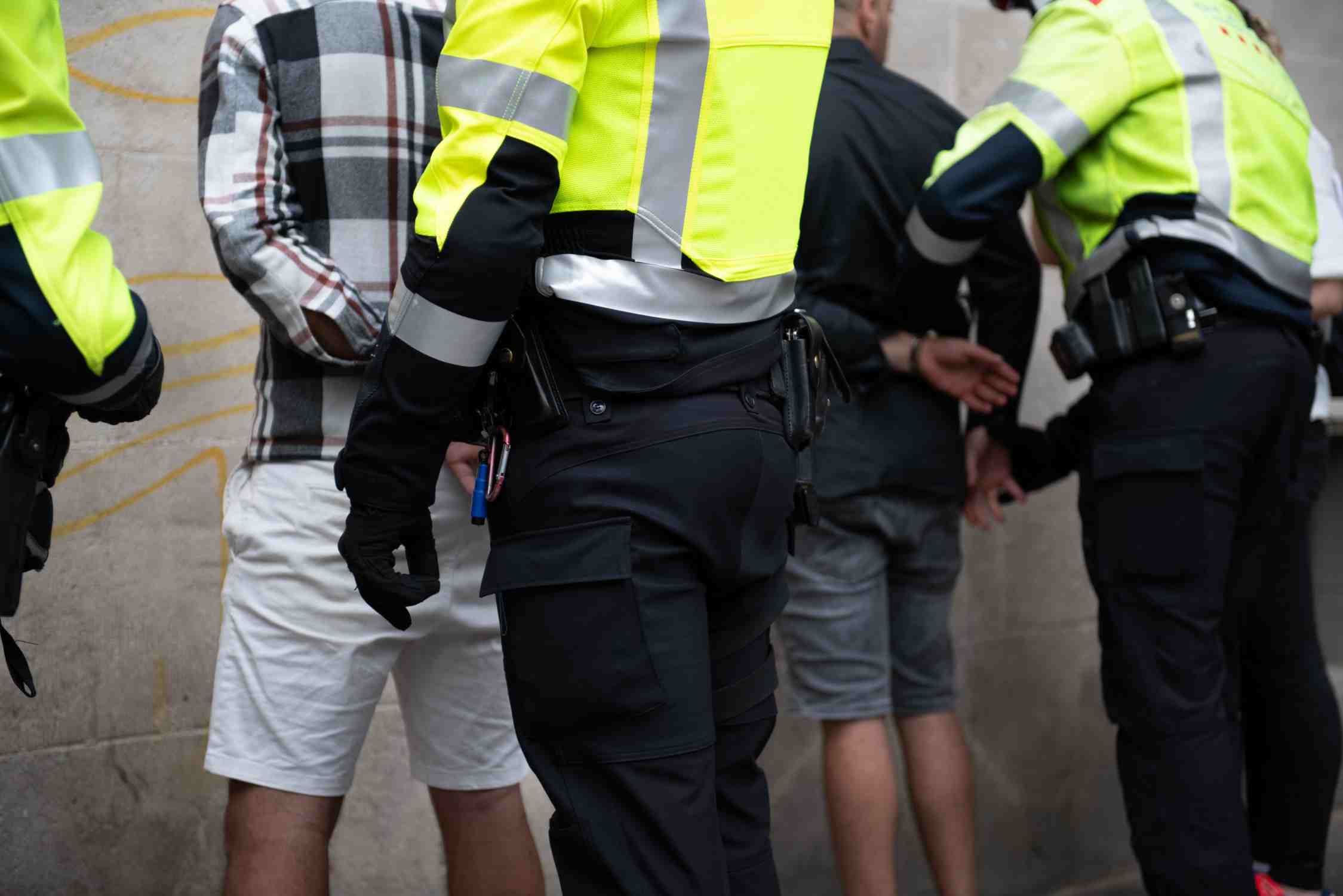 Continúan los robos en el centro de Barcelona durante la Copa América: Detenidos tres individuos por robo con violencia
