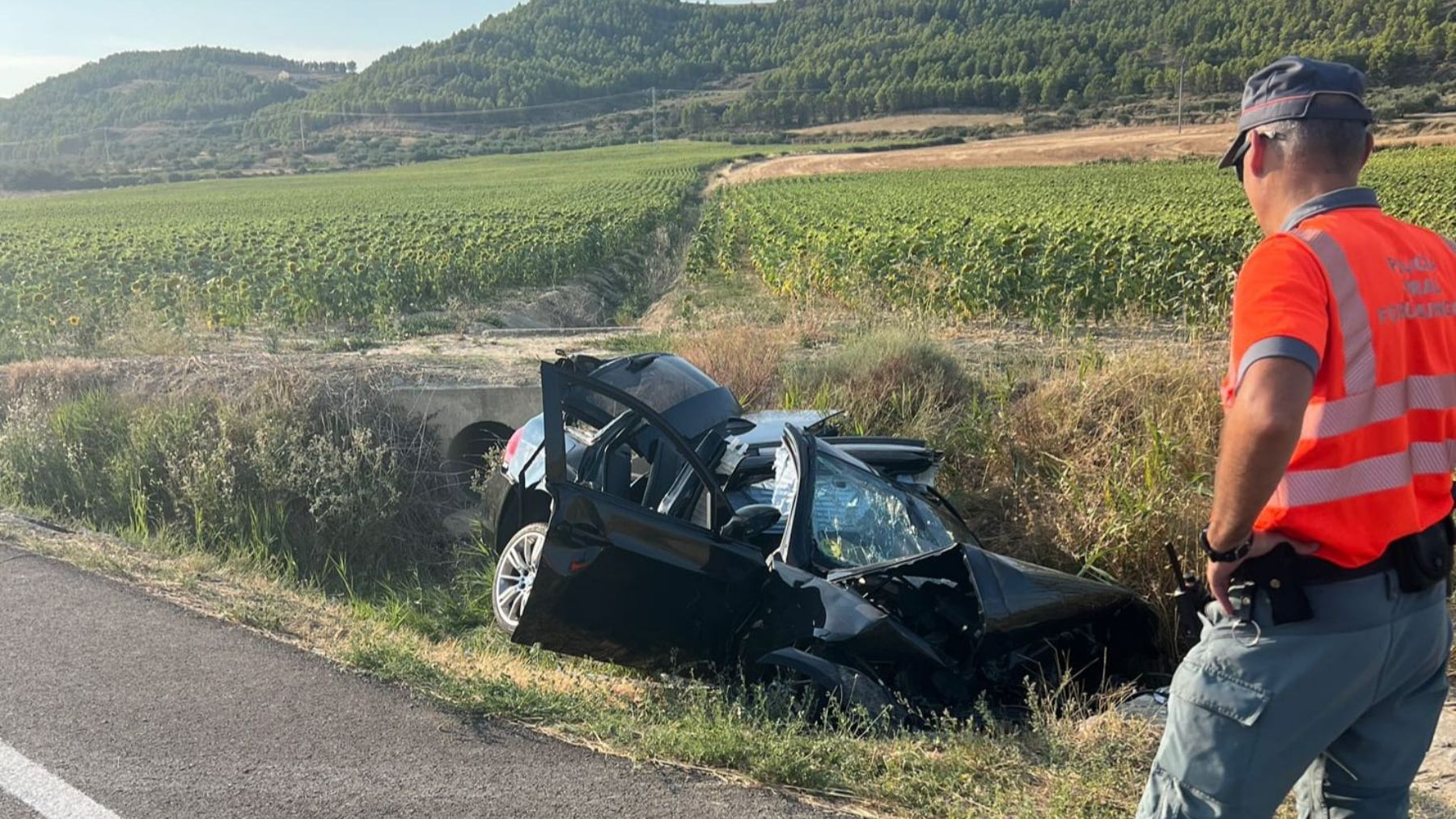 Cuatro heridos graves en un accidente en Navarra: una menor en estado crítico