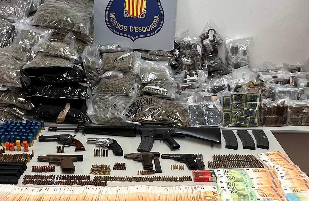 Desmantelan red criminal internacional que traficaba drogas escondidas en paquetes de Correos
