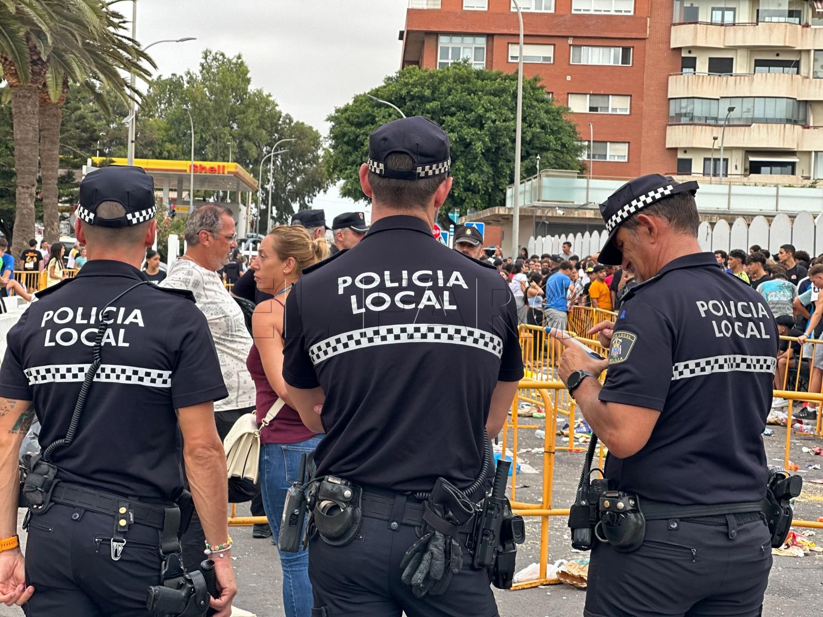 Despliegue de 800 agentes de seguridad para las fiestas patronales: garantizando la tranquilidad en el recinto ferial