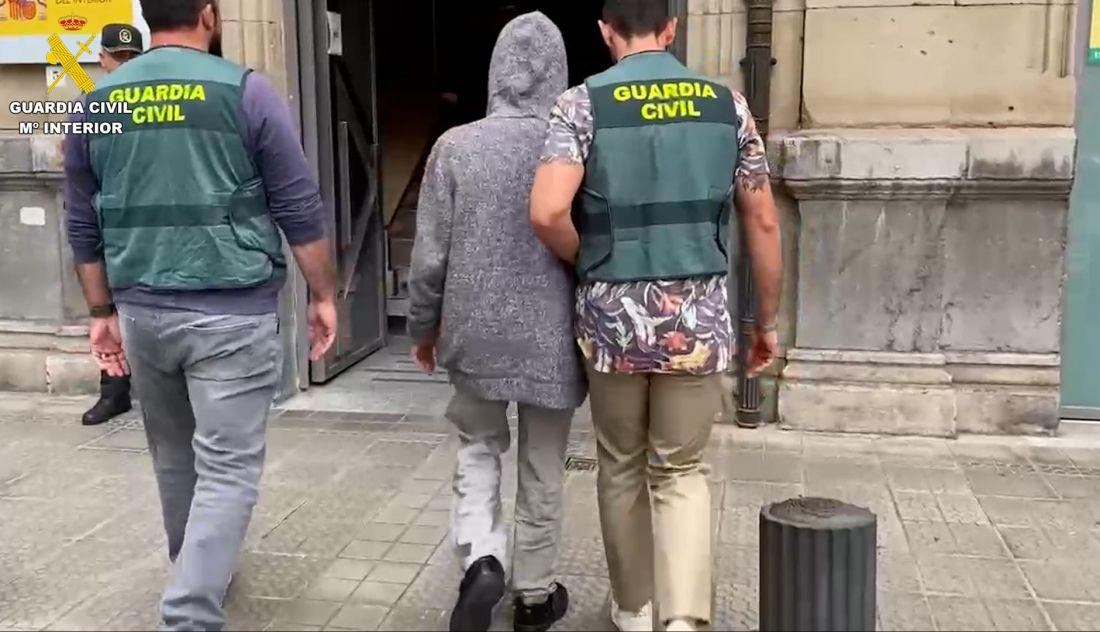 Detenido tras suplantar la identidad de una mujer, más de 50 veces, para cometer una estafa en Zamora