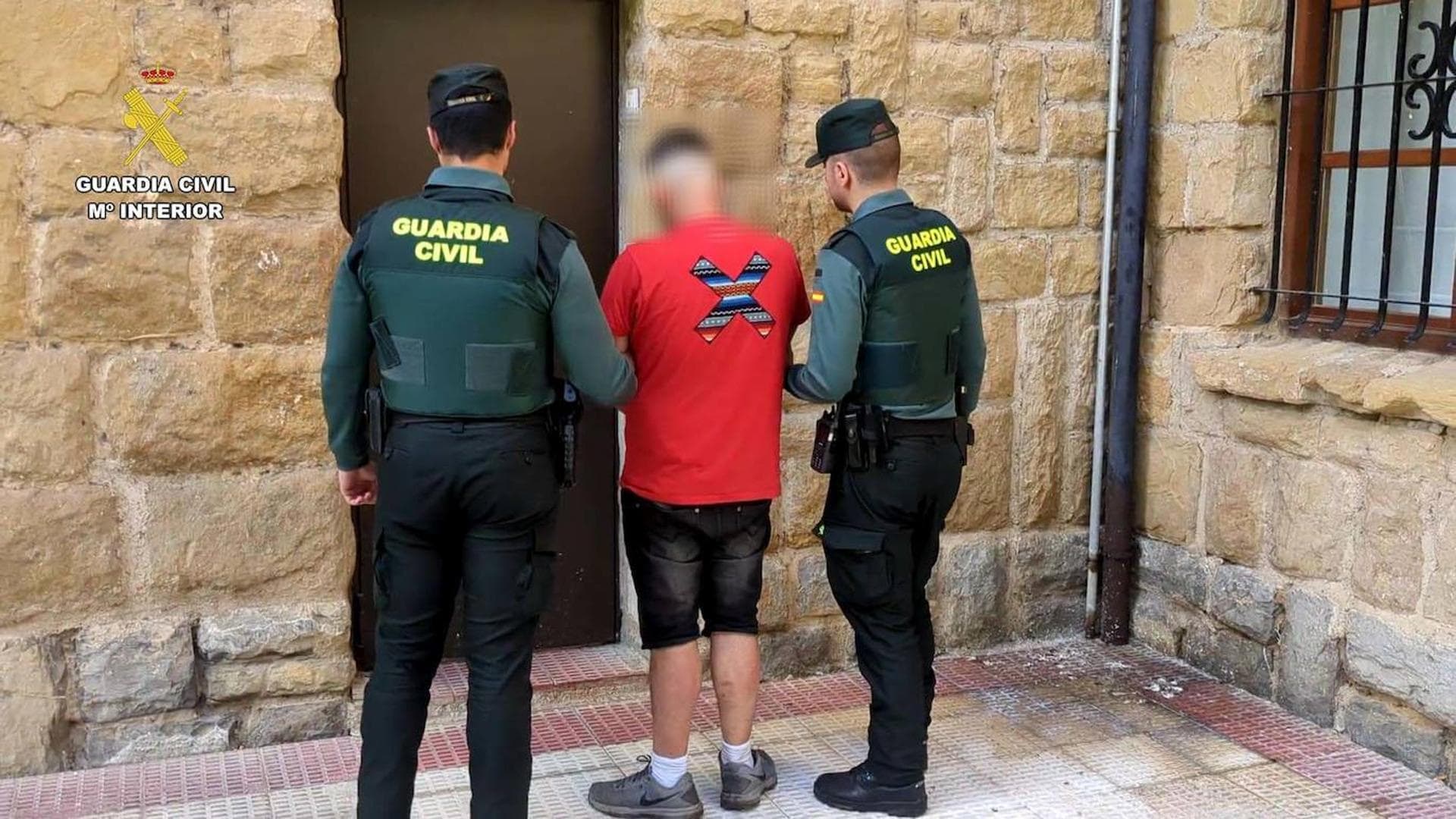 Detenido en Zarratón a un hombre con amplio historial delictivo por resistencia, desobediencia y tráfico de drogas