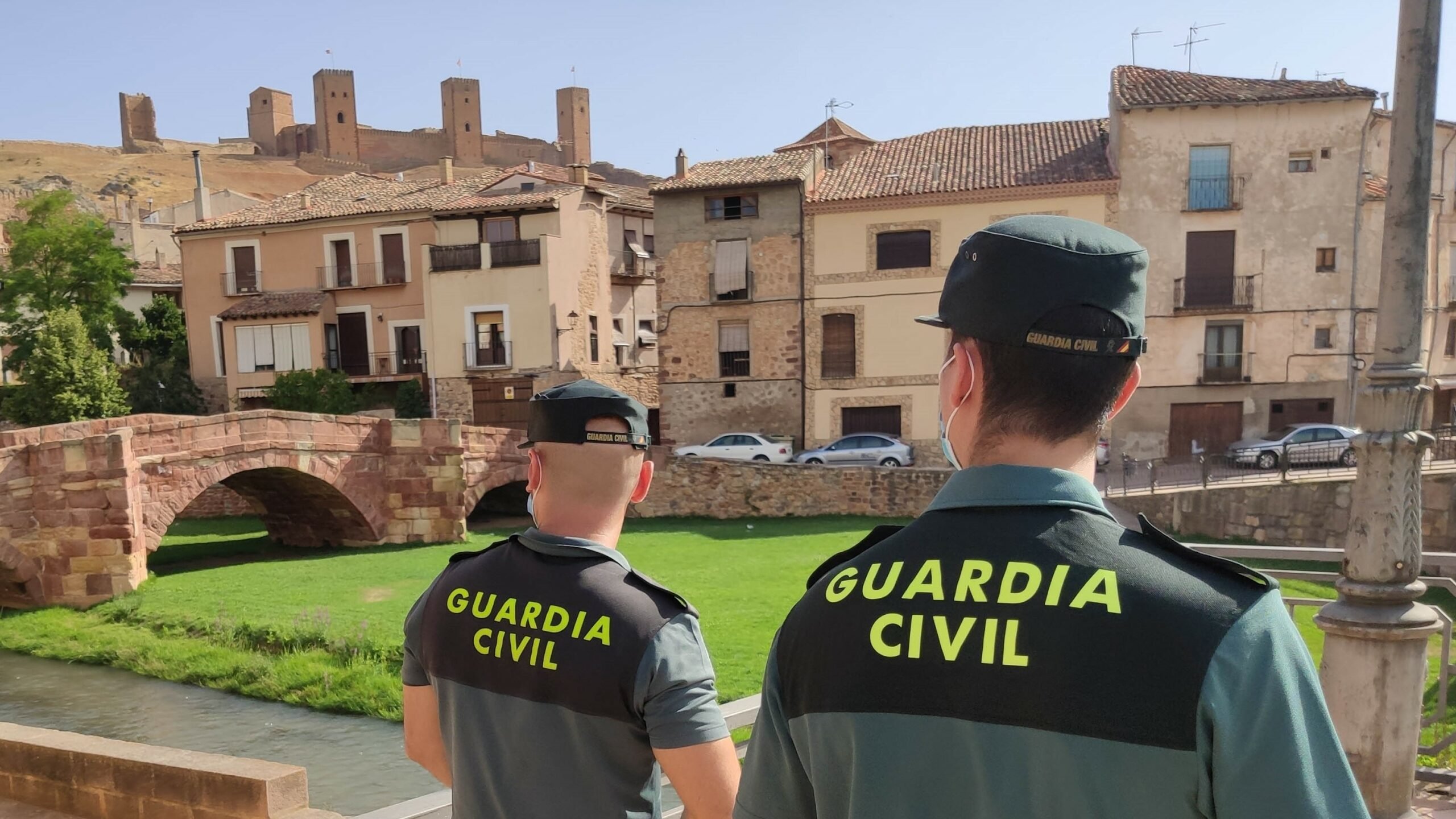 Detenidos en Molina de Aragón dos individuos por robo en establecimiento comercial