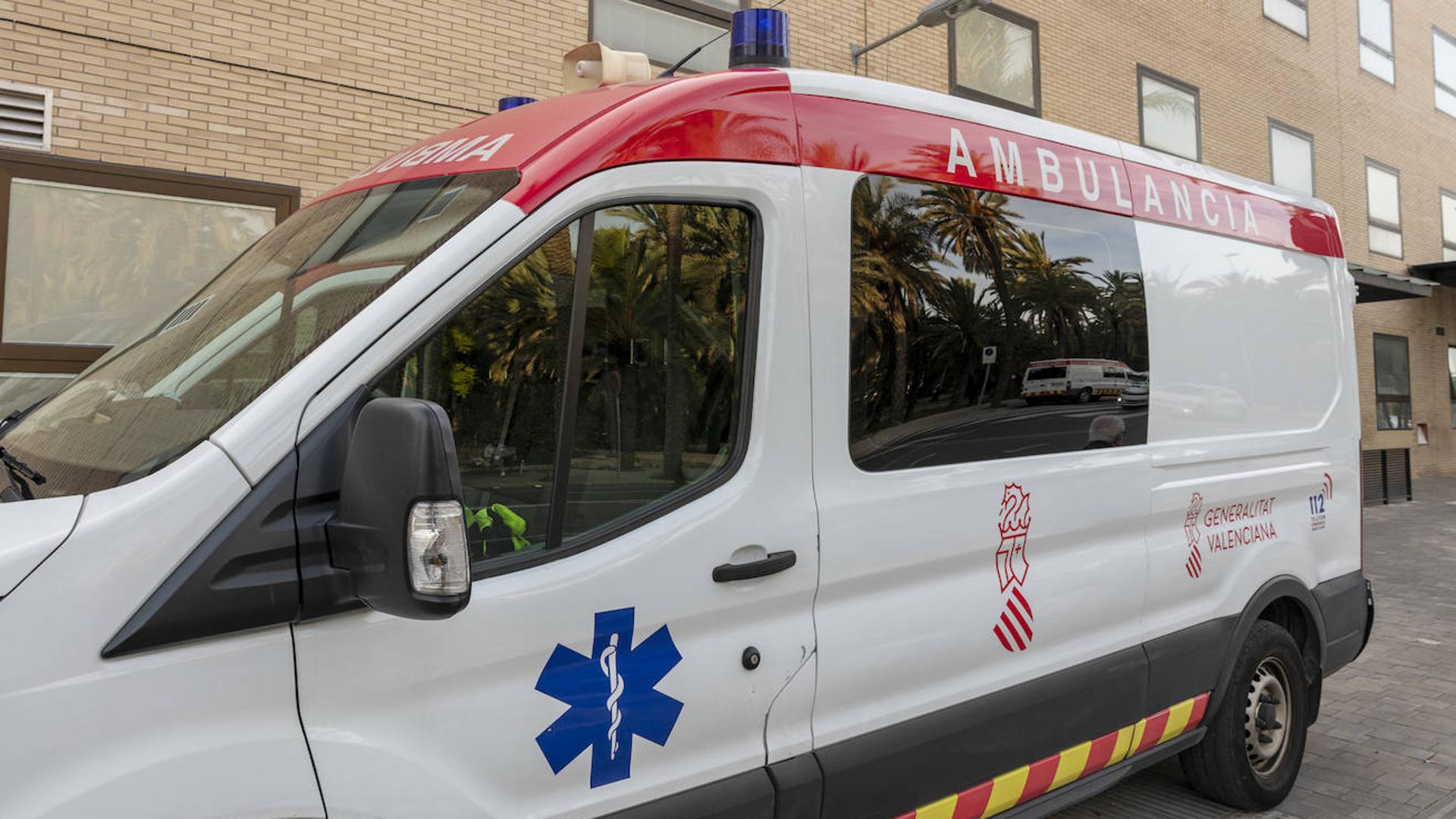 Heridos dos menores en Elche tras ser atropellados por un autobús