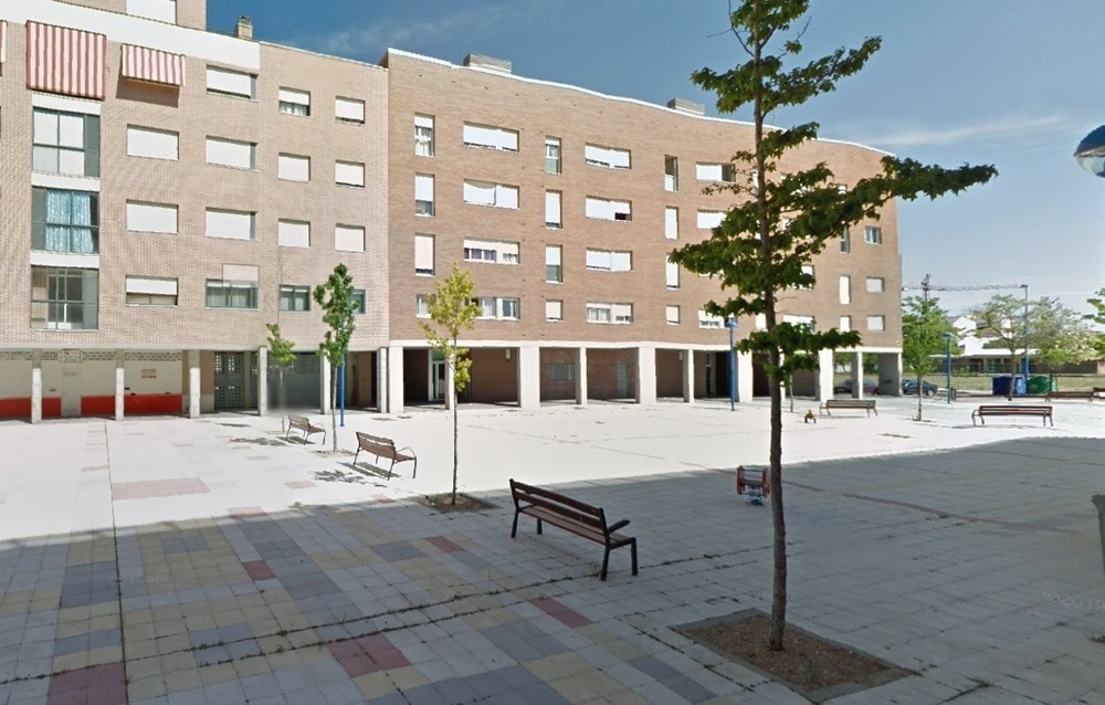 Hallan a una mujer muerta con violencia en el fuego de un piso