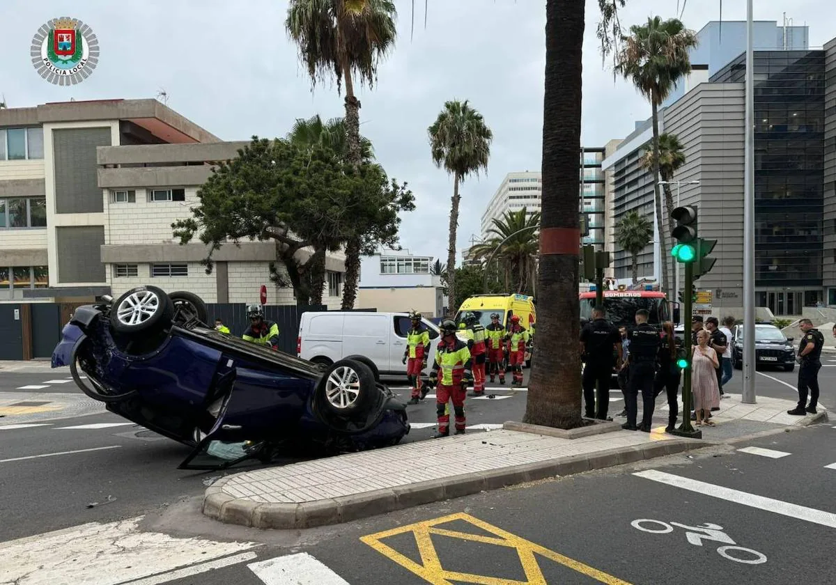 Imagen principal - Más imágenes del accidente.