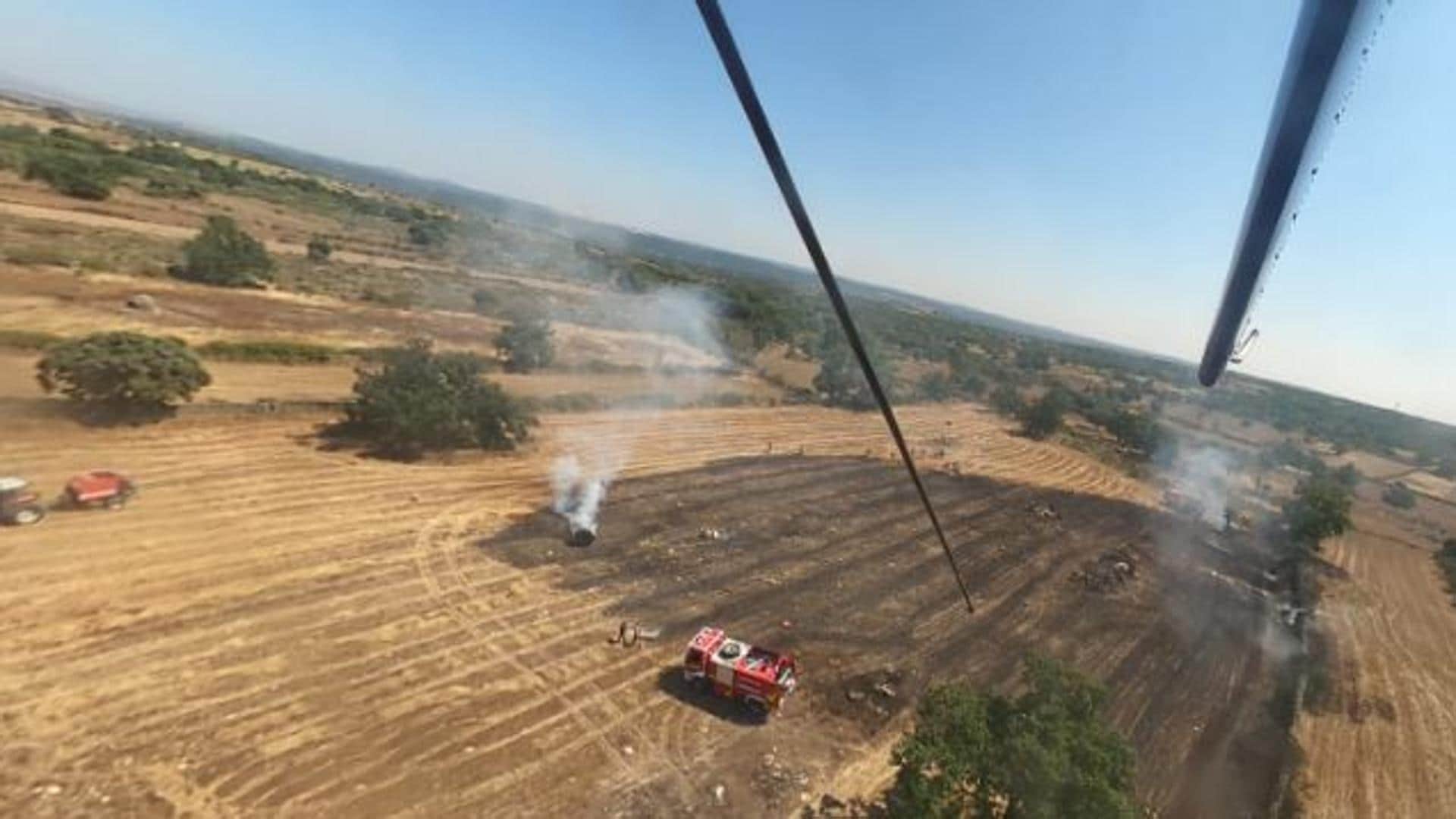 Gran despliegue de Bomberos de Castilla y León para sofocar un incendio en Lumbrales