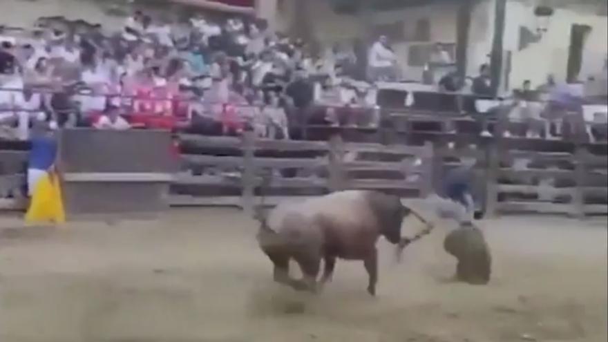 Herido grave un recortador en Navarra tras sufrir un brutal golpe