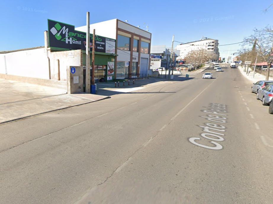 Hombre de 84 años resulta herido tras ser atropellado en Badajoz