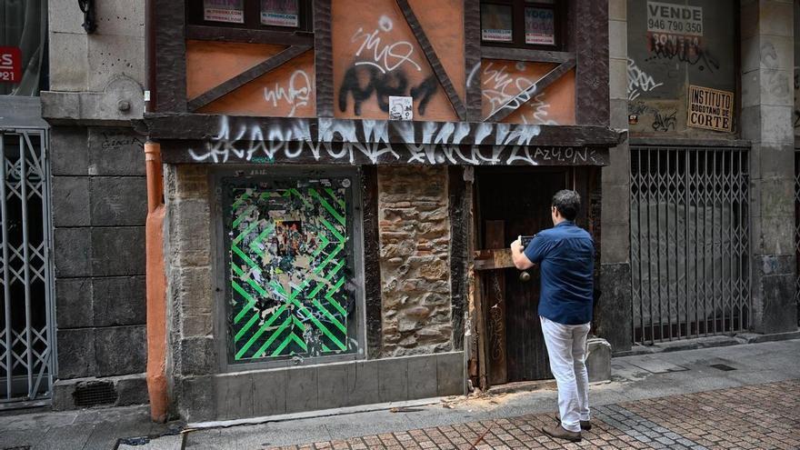 Detenido en Bilbao por apuñalar a un hombre pocas semanas después de haber sido disparado