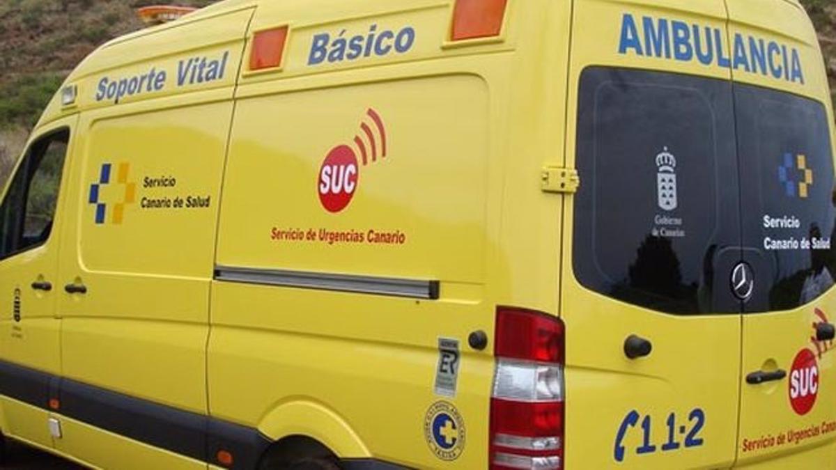 Hombre resulta herido al caer a zona de rocas en la costa de Adeje, Tenerife