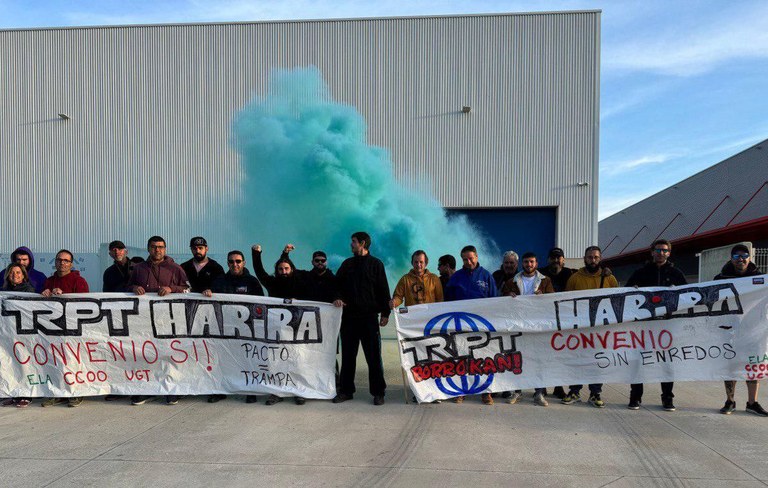 Amplio seguimiento del primer día de huelga en la empresa alavesa