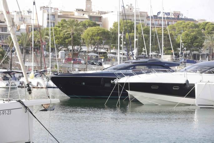 Imputado por homicidio el patrón del yate que arrolló mortalmente al joven en Cala Bona