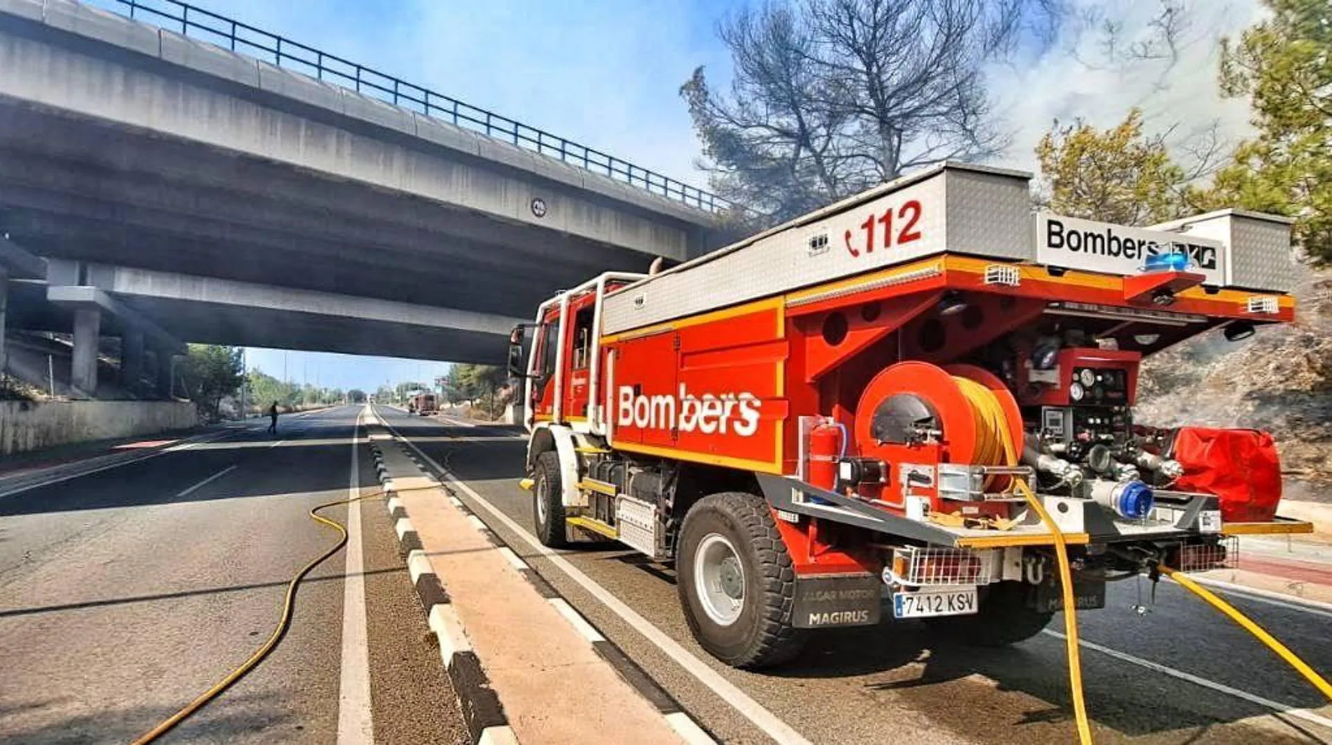 El incendio en un chalet de Xàbia deja heridos a un hombre y una niña de 10 años