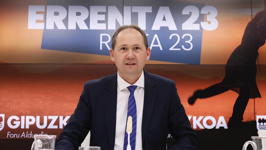 Perona, el diputado que soñaba con "exprimir" la fiscalidad para el beneficio social