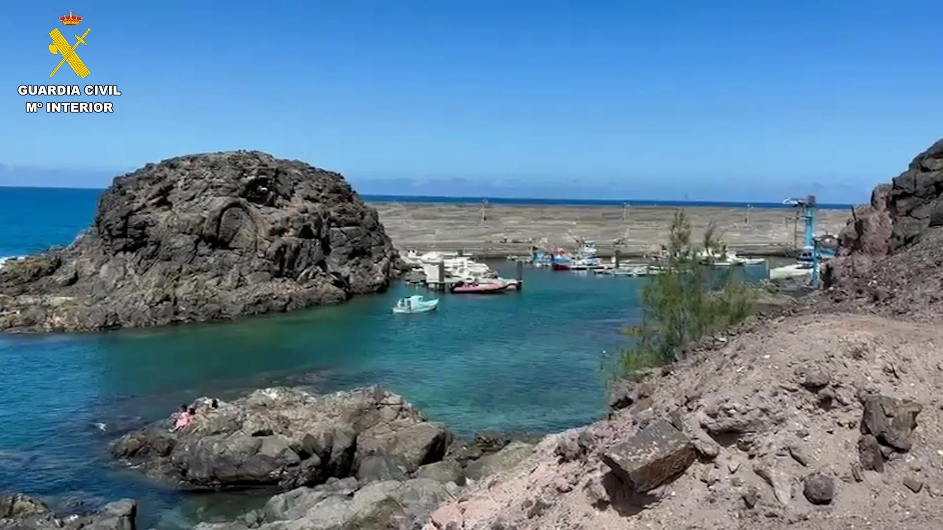 Interceptado un barco faenando estando de baja en el censo de flota pesquera