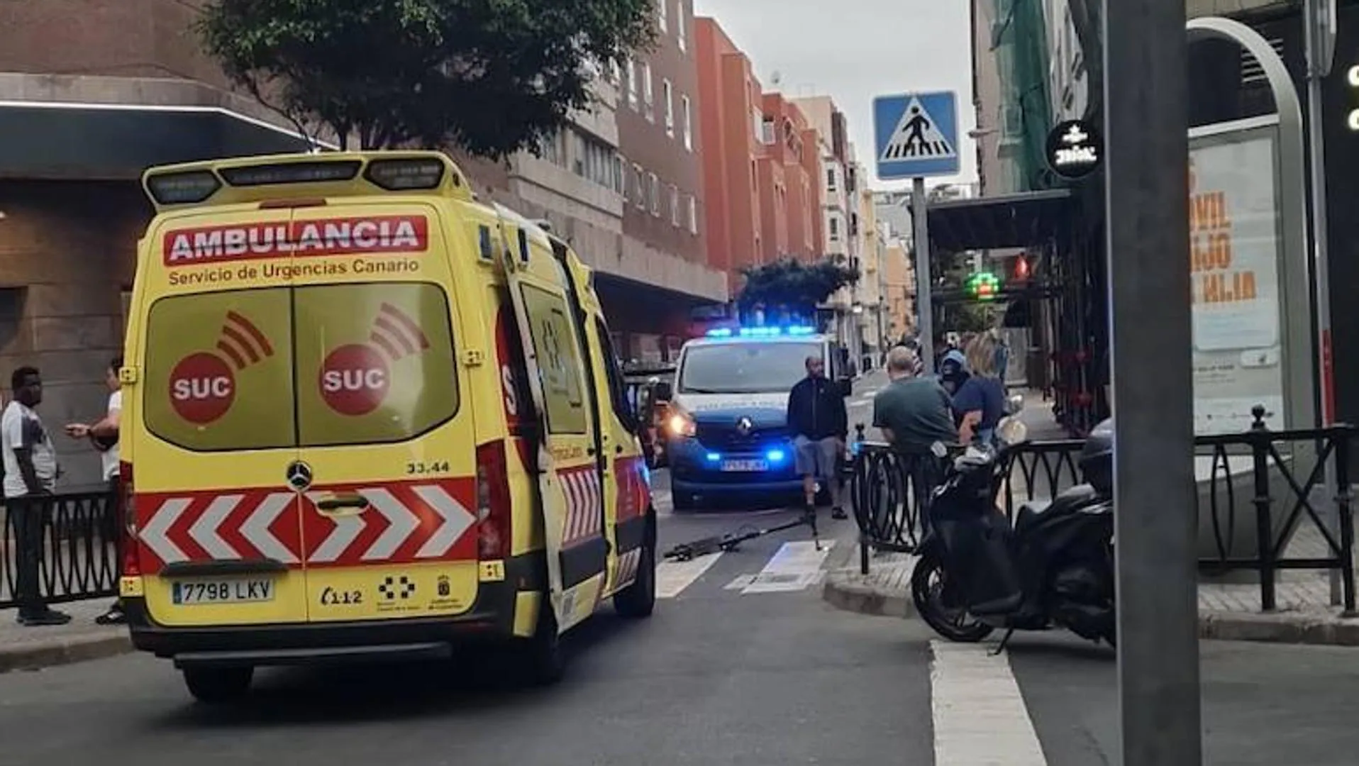 Herida una mujer tras ser atropellada por un patinete eléctrico en Las Palmas de Gran Canaria