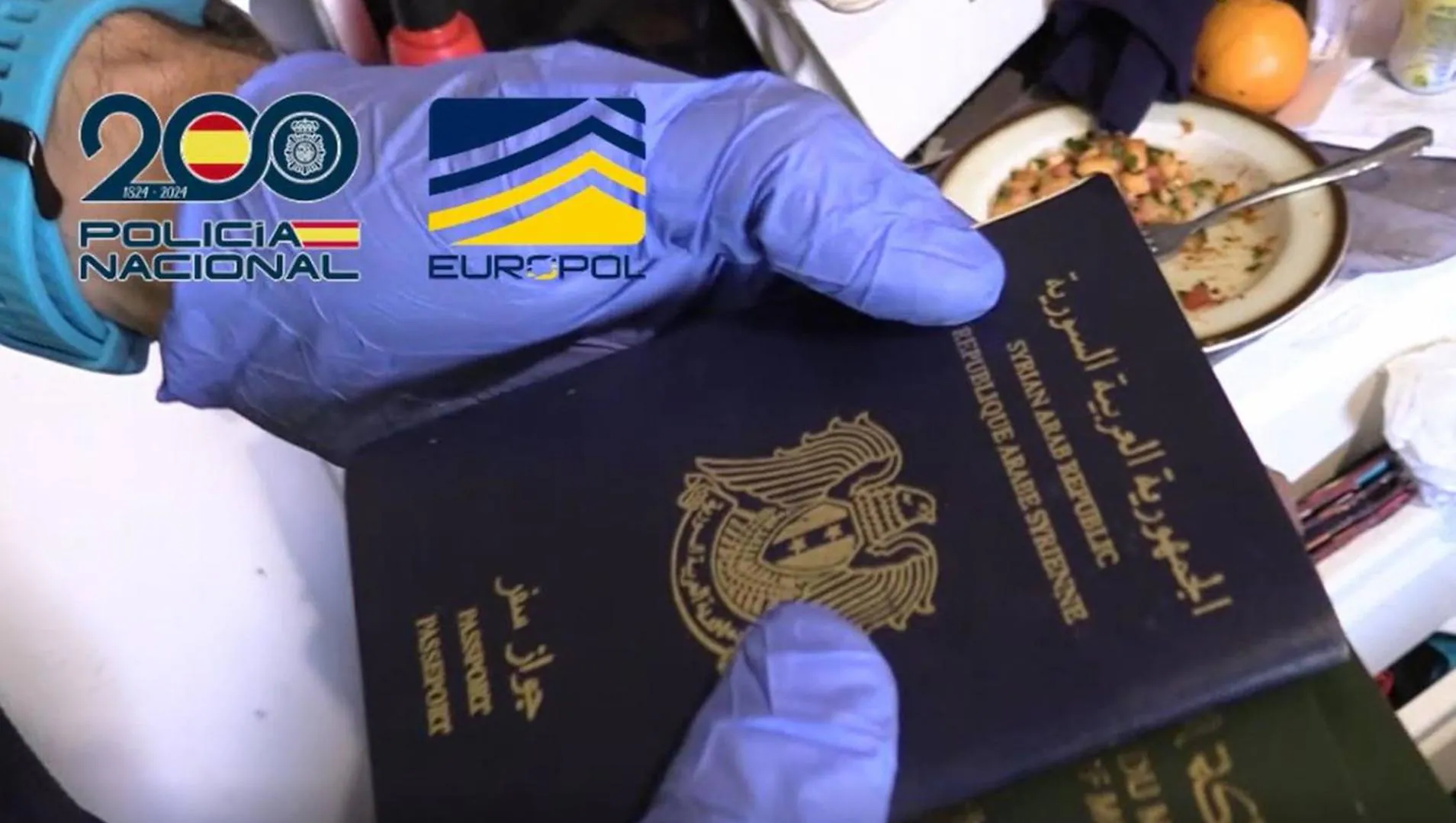 migrantes sirios y argelinos en embarcaciones: Cae una red con ramificación en Málaga acusada de introducir a un millar de migrantes sirios y argelinos