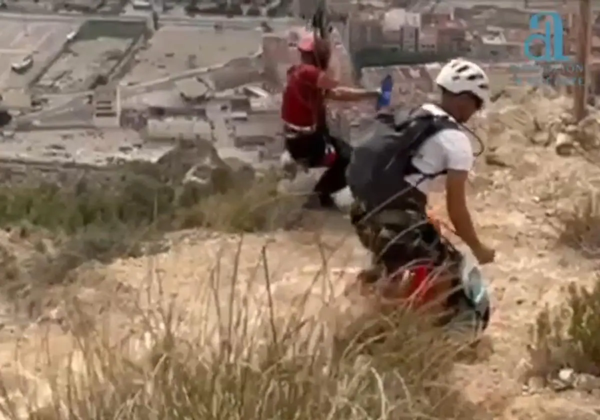 Rescatan a una mujer herida en la senda de la vía ferrata de Redován