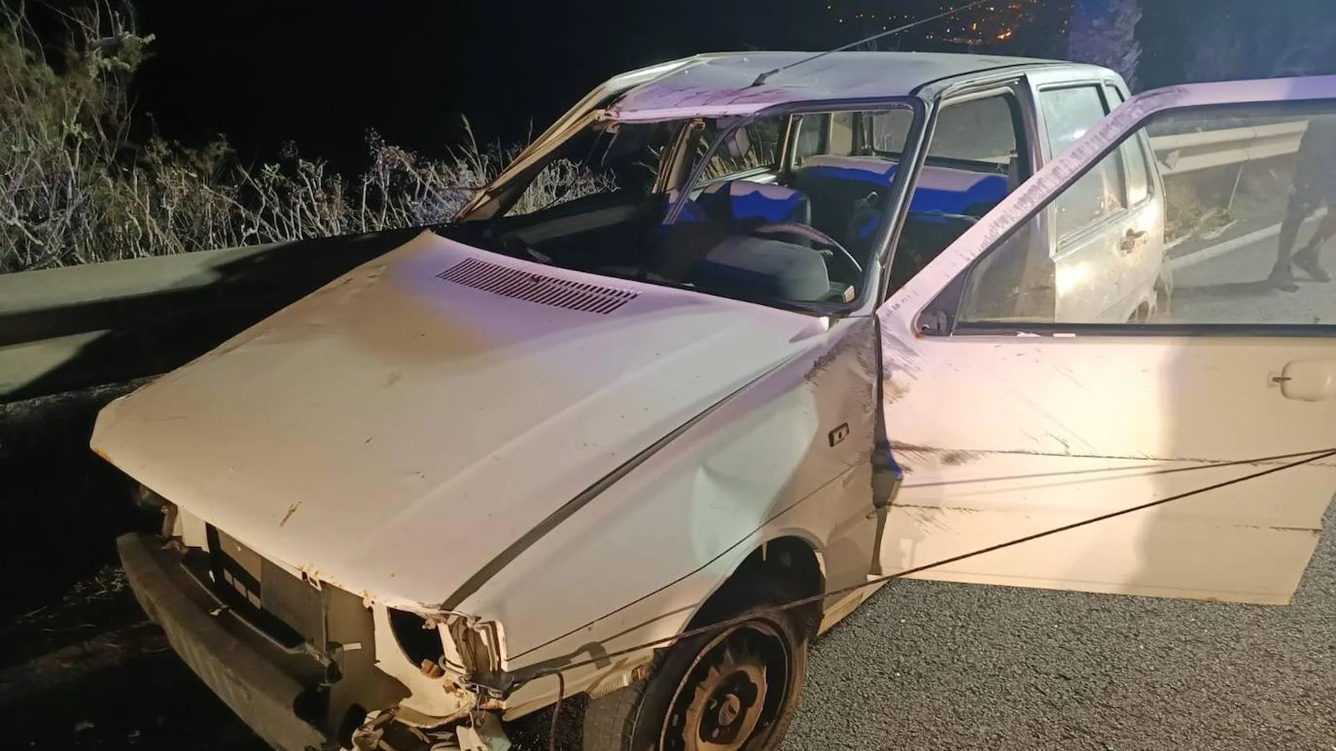 Trágico accidente en Lanzarote: Hombre de 50 años fallece tras impactar su vehículo contra una pared