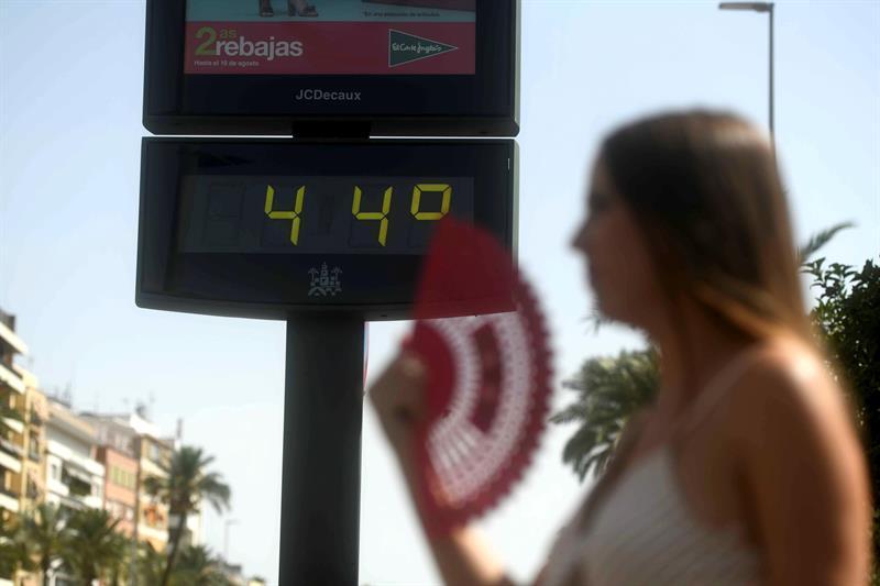 Tragico desenlace en Dos Hermanas: Un hombre de 36 años pierde la vida debido a un fatal golpe de calor