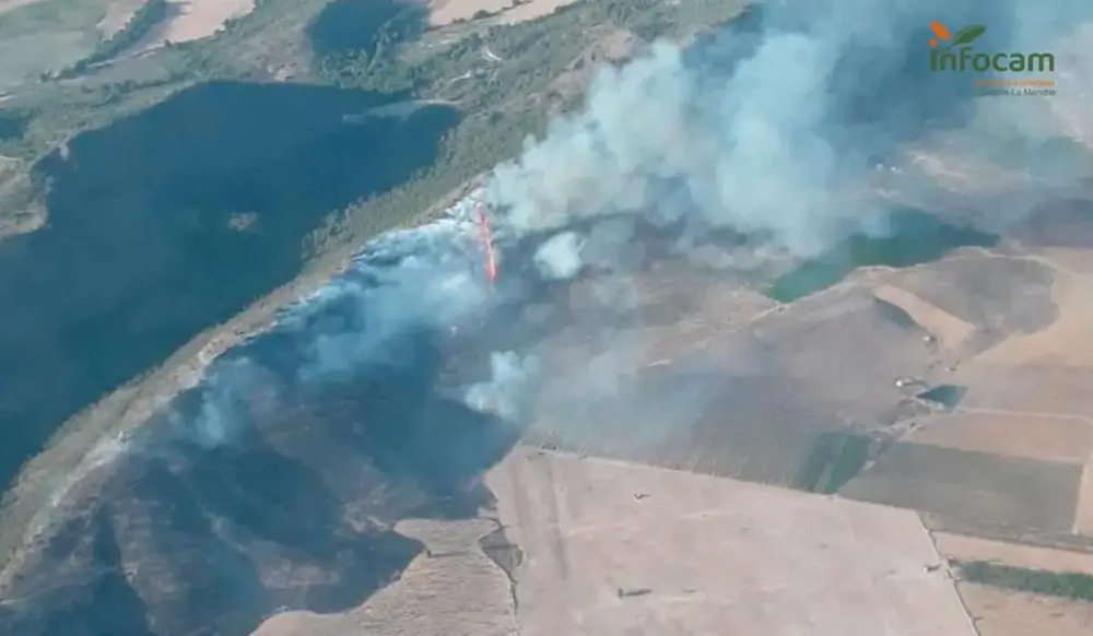 El incendio de Tobarra se encuentra cerca de la extinción