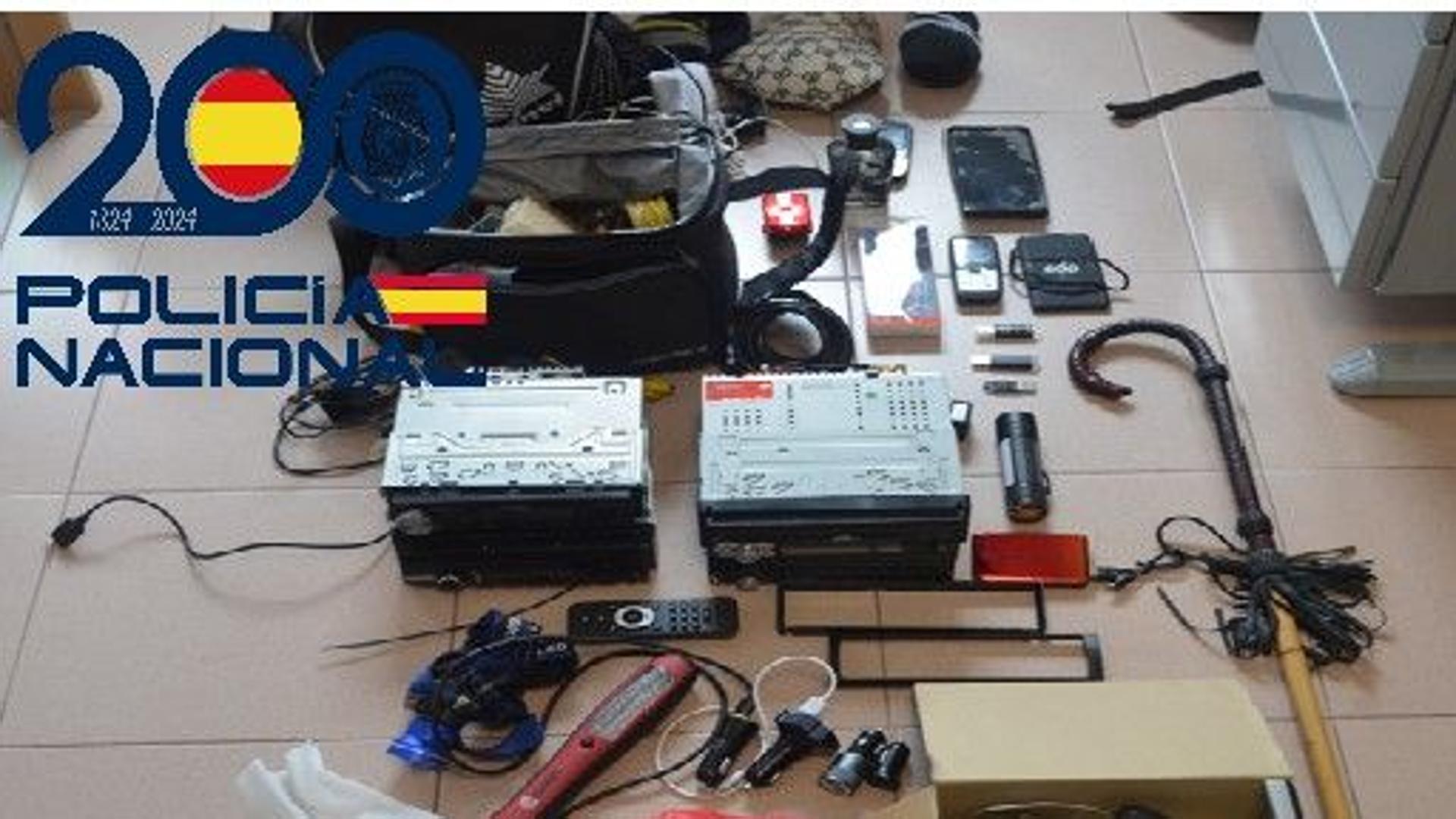 Detienen a hombre con múltiples antecedentes por robos en vehículos en Pola de Siero