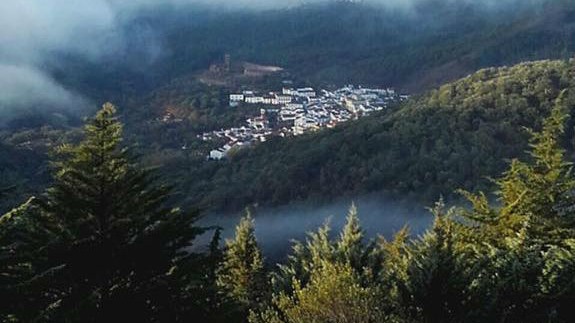 Dos personas caen por un barranco en la Sierra: todavía no han podido ser rescatados