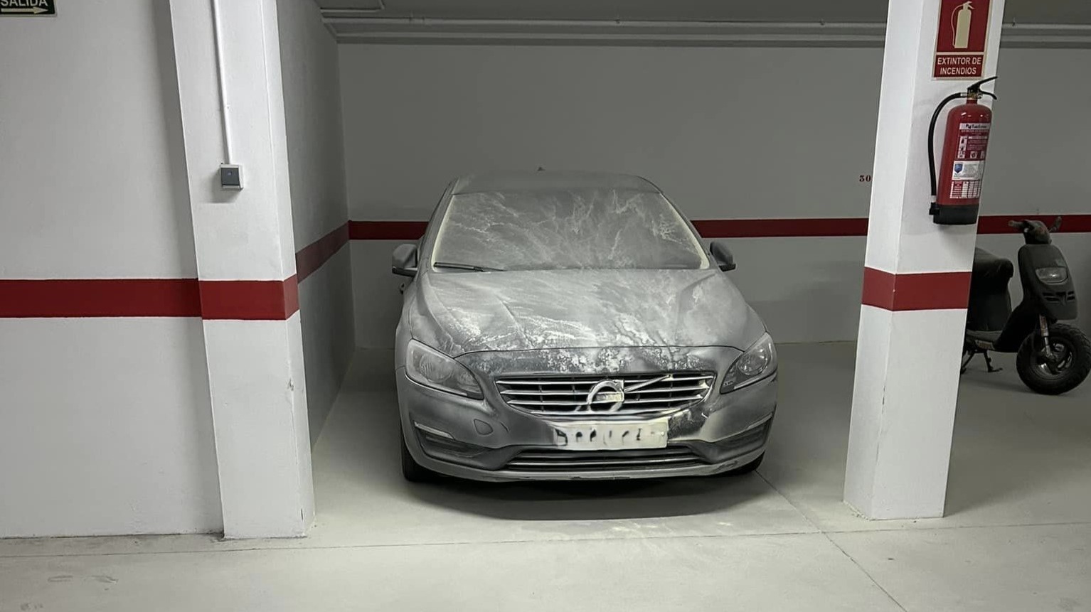 Atacan el coche del alcalde de Punta Umbría: "De nuevo vuelvo a recibir ataques cobardes y posiblemente mafiosos"