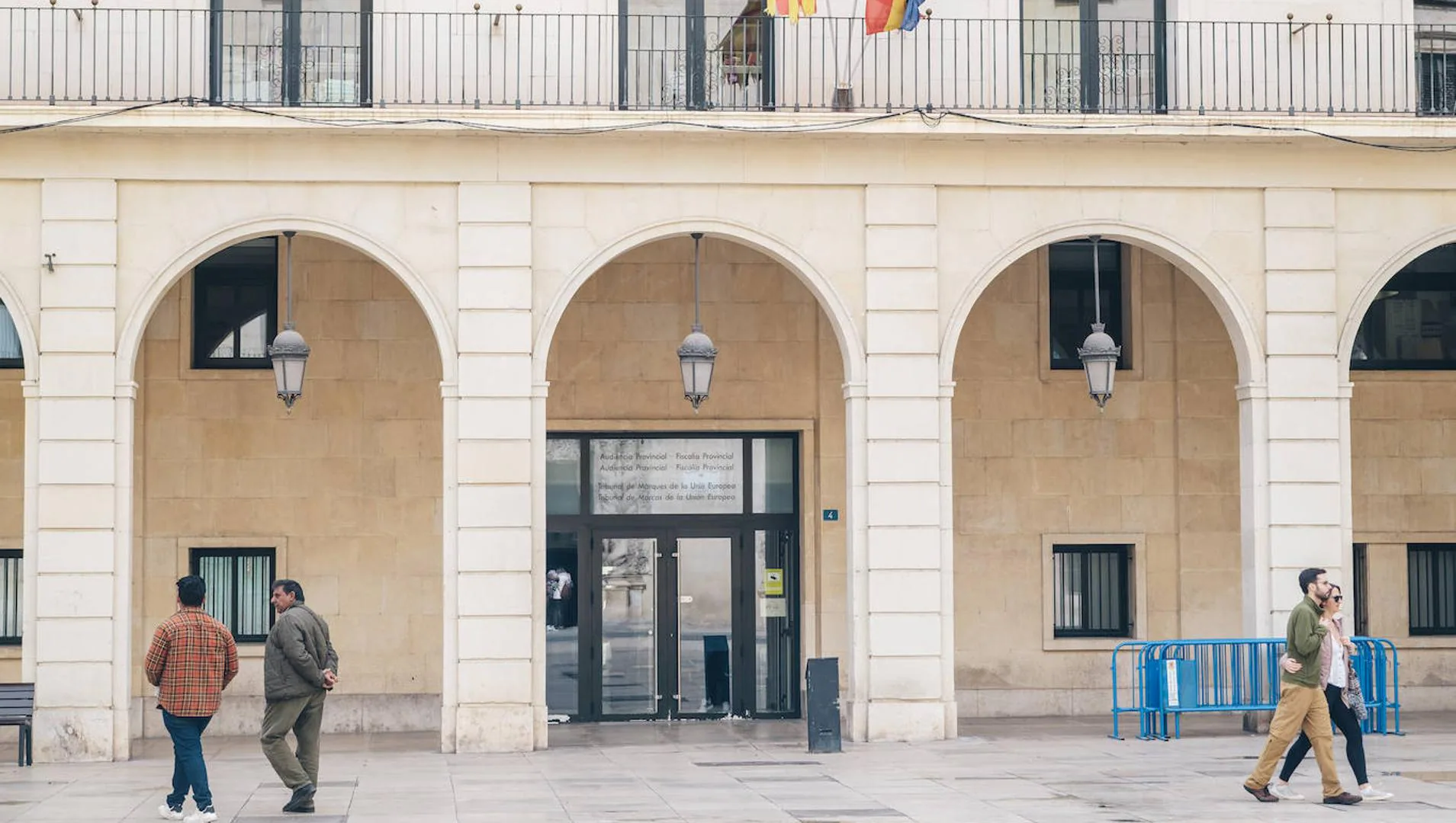 Cuatro años de prisión para un hombre que violó a una joven en el centro de Alicante