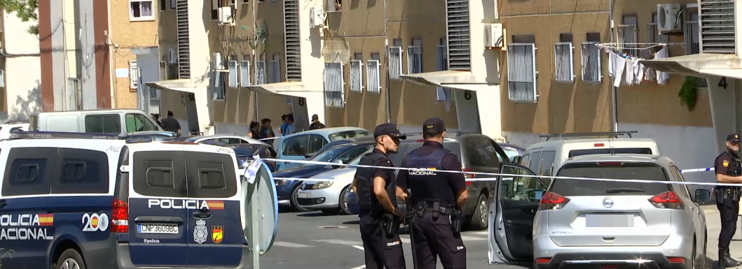 Hombre pierde la vida en El Torrejón tras tiroteo en reyerta familiar; autor de los disparos se encuentra prófugo