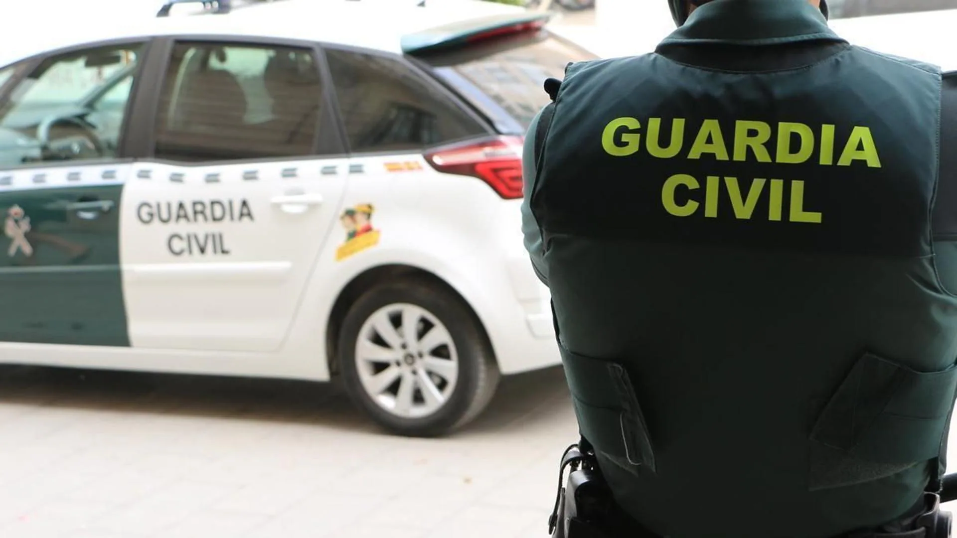 Pillan a dos personas en Fuerteventura que usaban pasaportes y tarjetas de crédito falsificadas en hoteles
