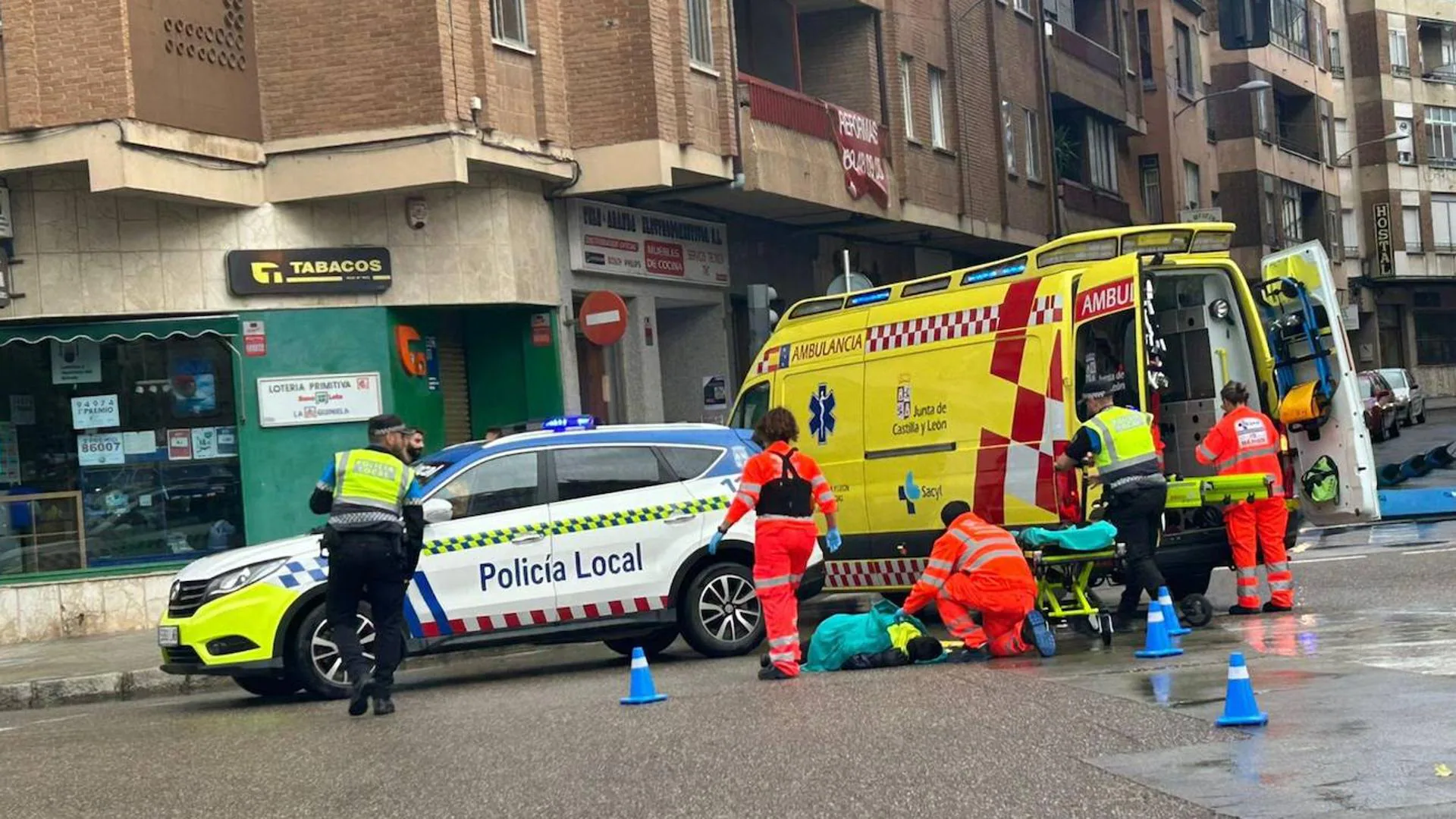 Herida la conductora de un patinete en el choque con un turismo en Aranda