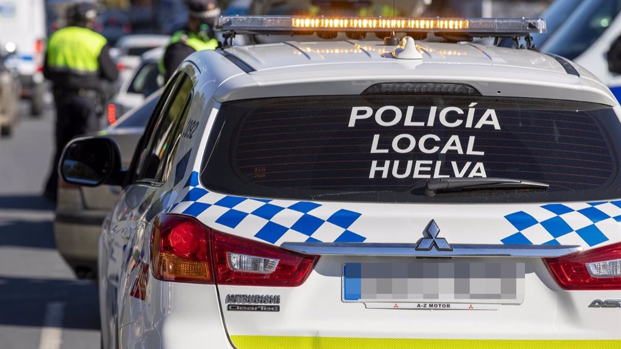 La rápida actuación de la Policía Local impide una agresión a dos chicas en Huelva